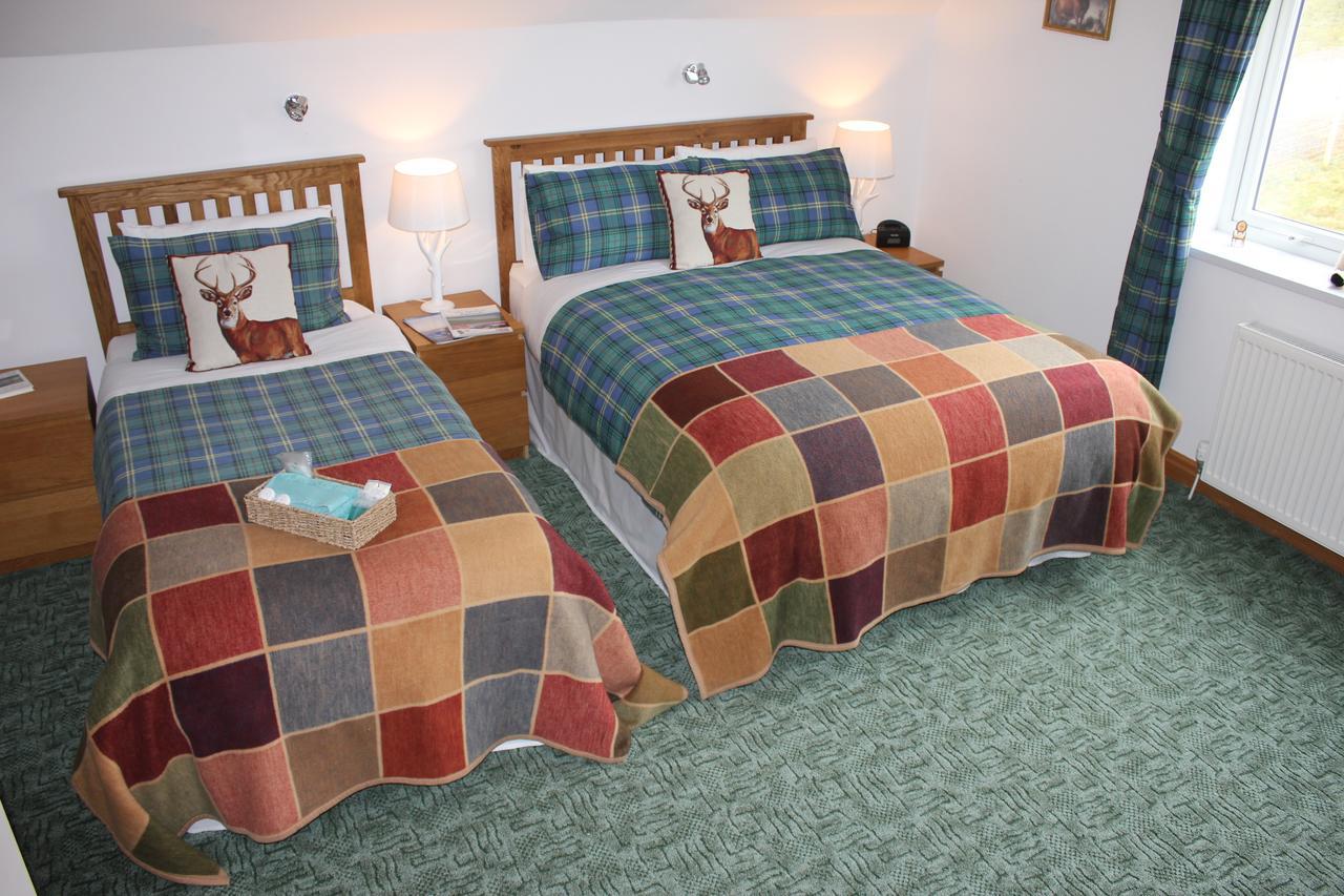 Oak Lodge Bed And Breakfast Overscaig Bagian luar foto