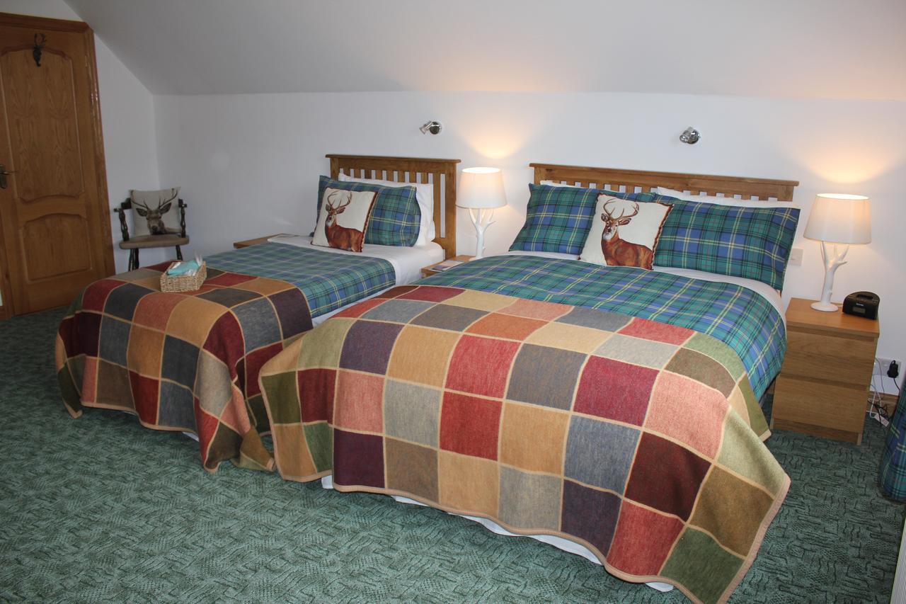 Oak Lodge Bed And Breakfast Overscaig Bagian luar foto